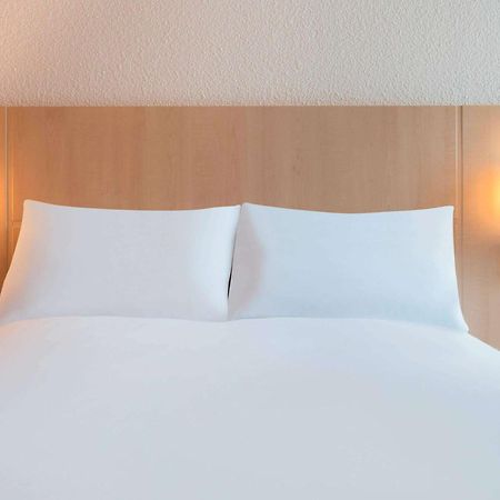 Ibis Nantes Centre Gare Sud Hotel Bagian luar foto