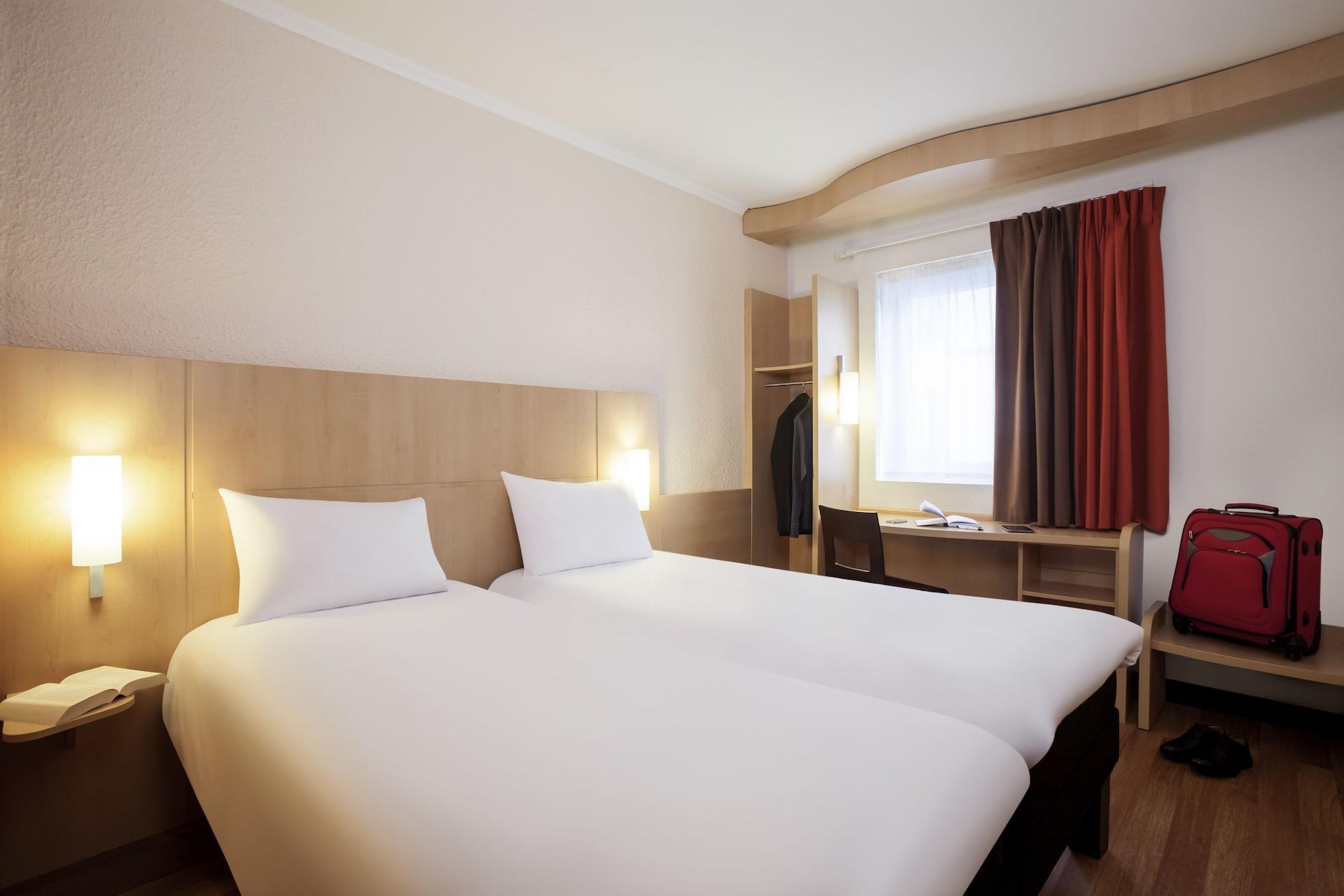 Ibis Nantes Centre Gare Sud Hotel Bagian luar foto